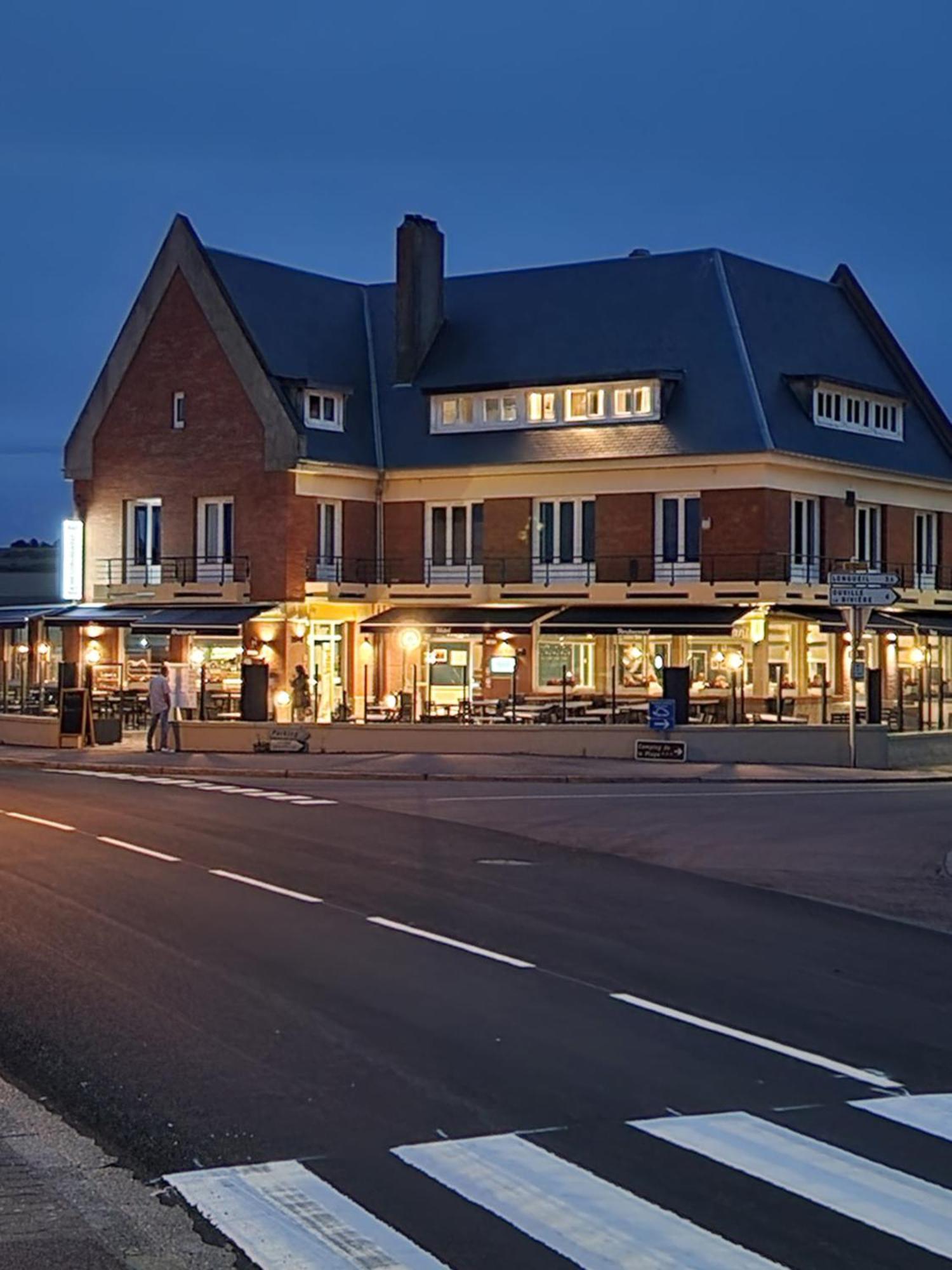 Hotel L'Huitriere Quiberville Exterior foto